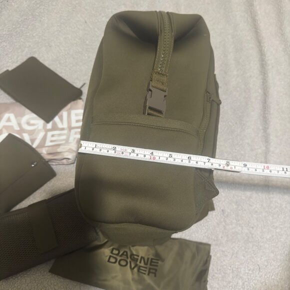 Dagne Dover Indi Olive Green Neoprene Diaper Backpack With Changing Mat NWOT - Picture 11 of 13